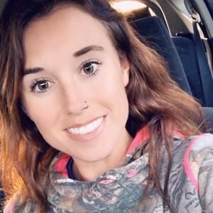 Meet your Posher, Dana